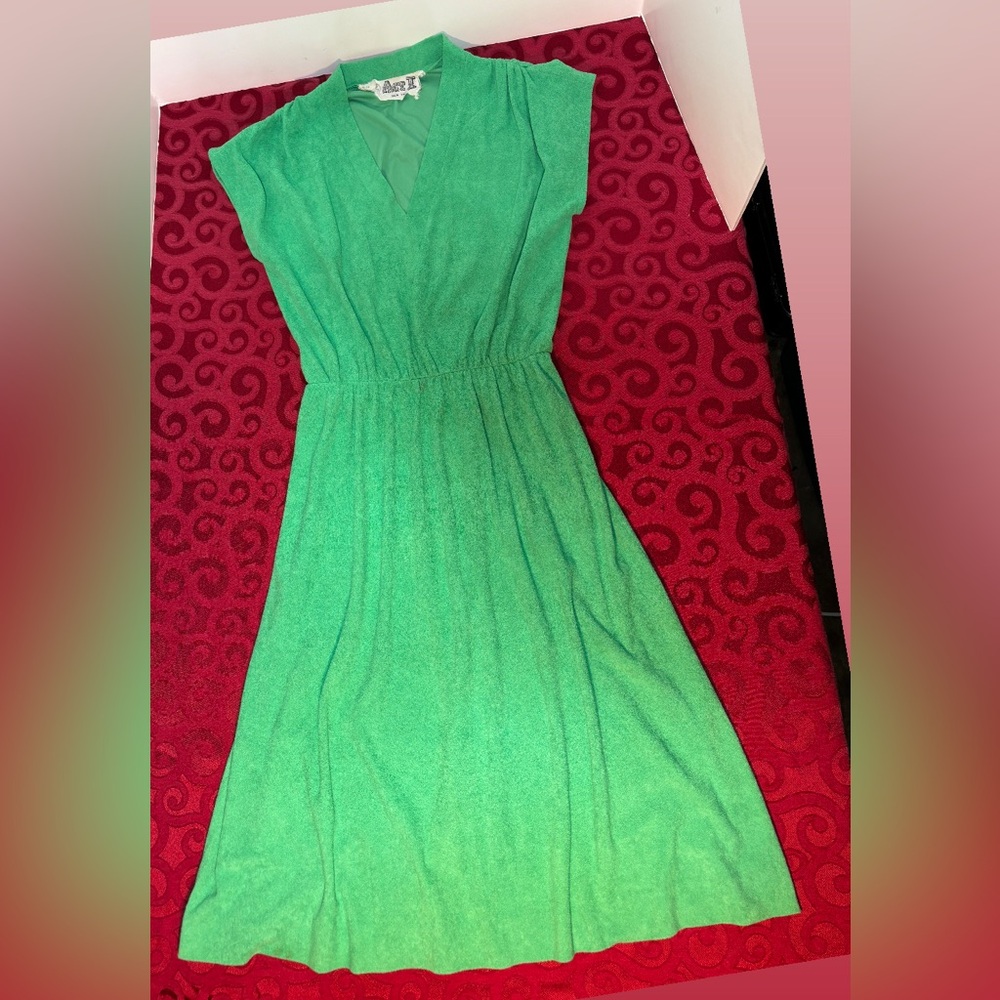 Vintage “Act I New York” Green Terrycloth Dress